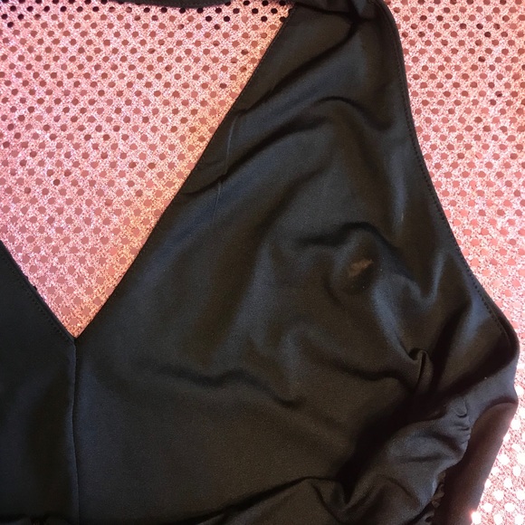 SOLD GUESS Dressy Black Halter Romper Large - Picture 10 of 11